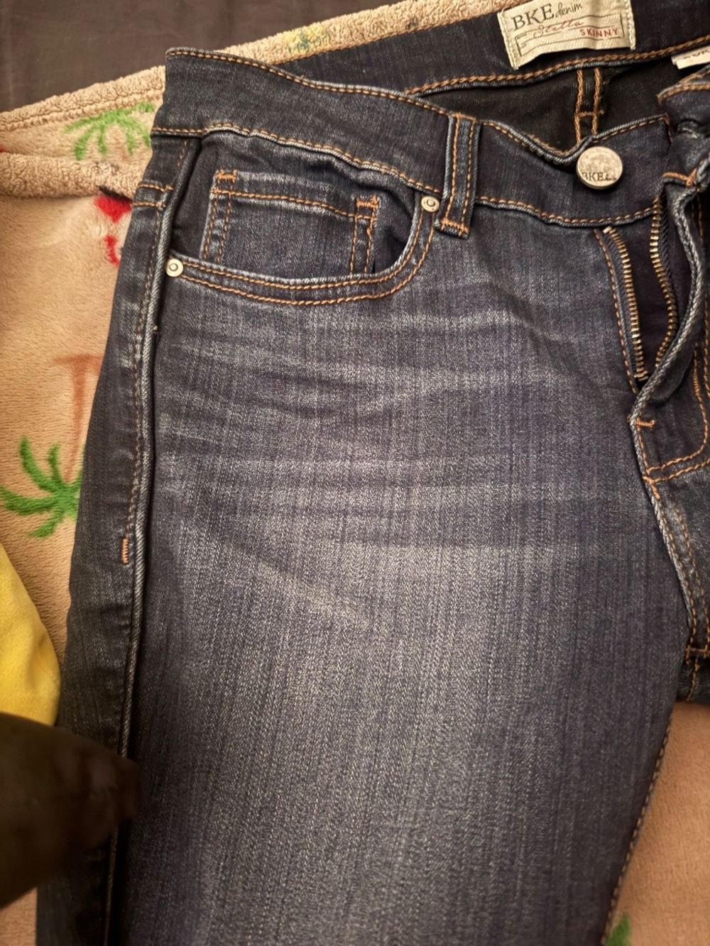 BKE Denim - Picture 2 of 3
